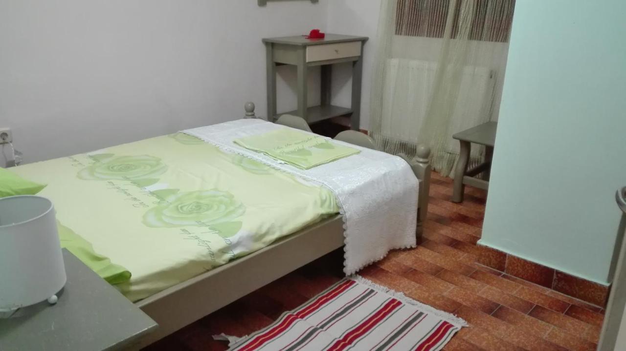 איפסוס Nefele'S Apartments מראה חיצוני תמונה