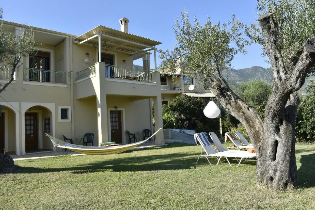 איפסוס Nefele'S Apartments מראה חיצוני תמונה